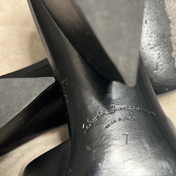 Salvatore Ferragamo | Open Toe Casual Style Plain Block Heels Party Style size 7 - Picture 6 of 7